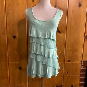 Sleeveless flirty cute shirt